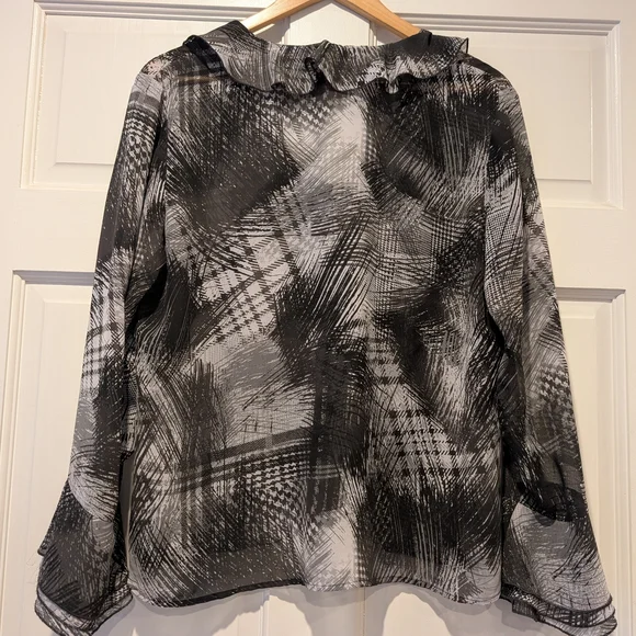 Chico's Sheer Black White Bell Sleeves Size 1 Ruffled Blouse Y2K 90s Artsy - Picture 4 of 9